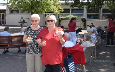 Sommerliches Grillfest mit viel Musik